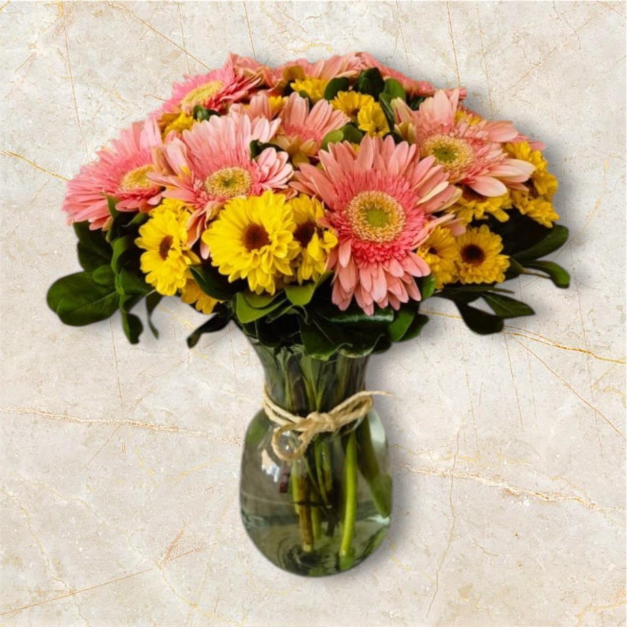 GERBERAS Y MARGARITA AMARILLA