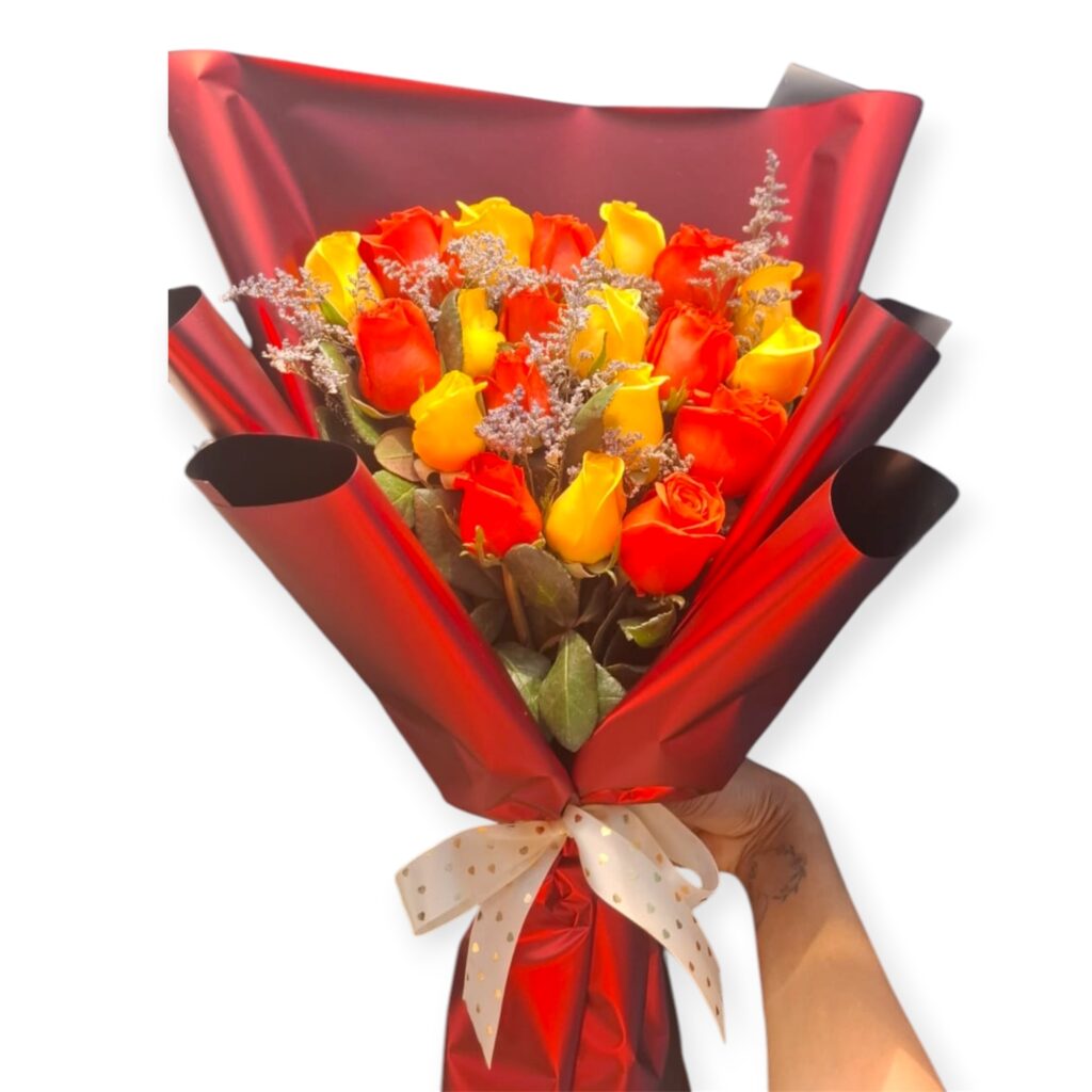 Ramo de rosas naranja y amarillas